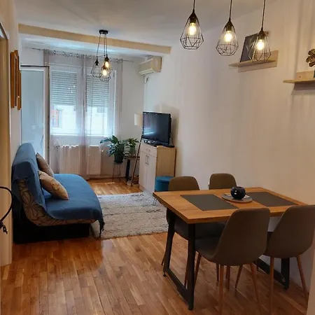 Apartament Natasa *